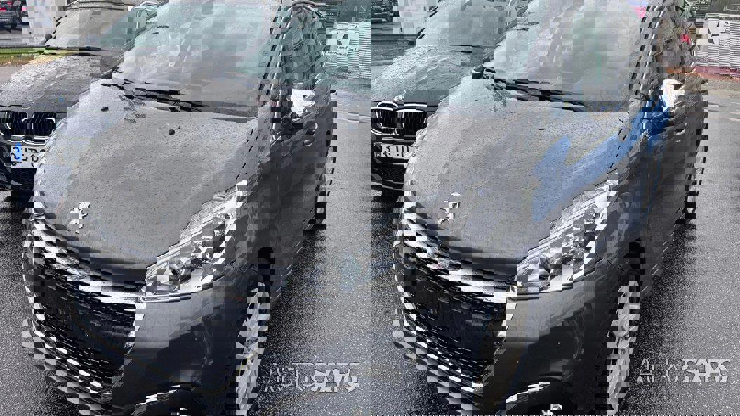 Peugeot 208 1.2 PureTech Allure de 2018