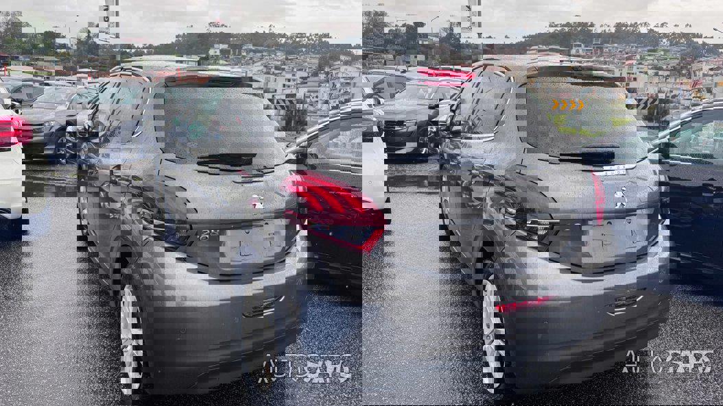 Peugeot 208 1.2 PureTech Allure de 2018