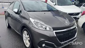 Peugeot 208 1.2 PureTech Allure de 2018