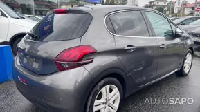 Peugeot 208 1.2 PureTech Allure de 2018