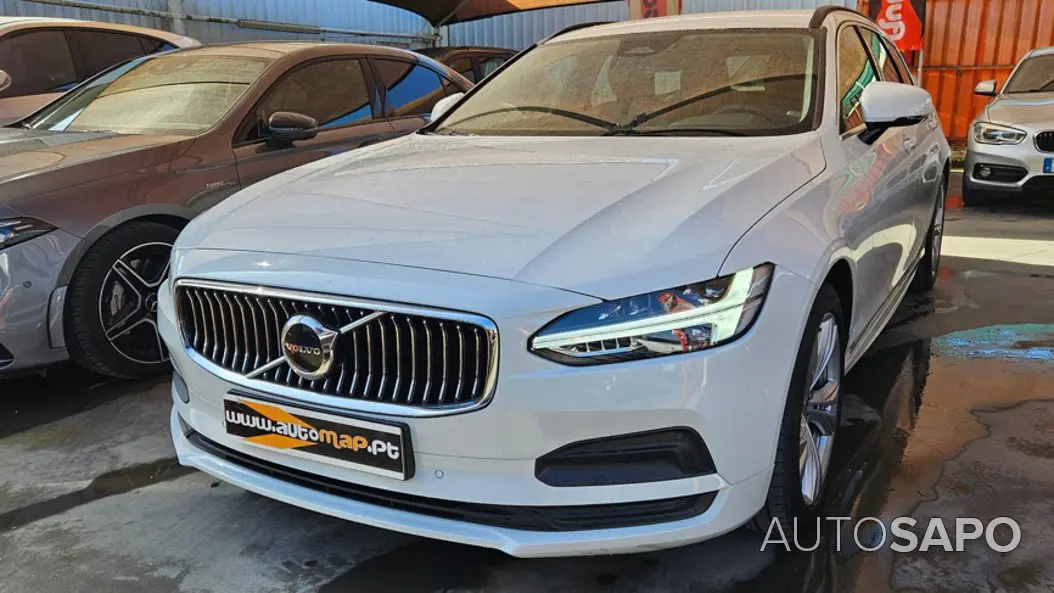 Volvo V90 2.0 B4 Momentum Plus Geartronic