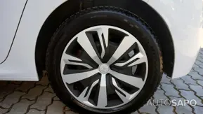 Peugeot 208 1.2 PureTech Active de 2019