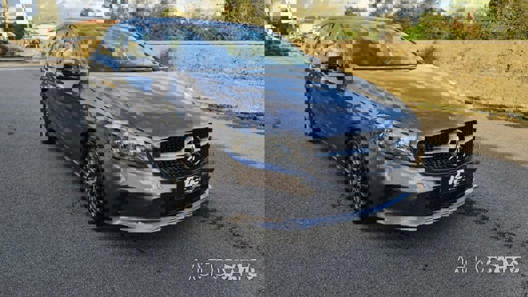 Mercedes-Benz Classe A 180 CDi B.E. Urban de 2016
