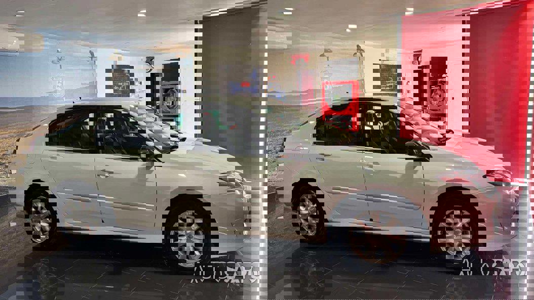 Renault Laguna 1.5 dCi Dynamique S de 2010