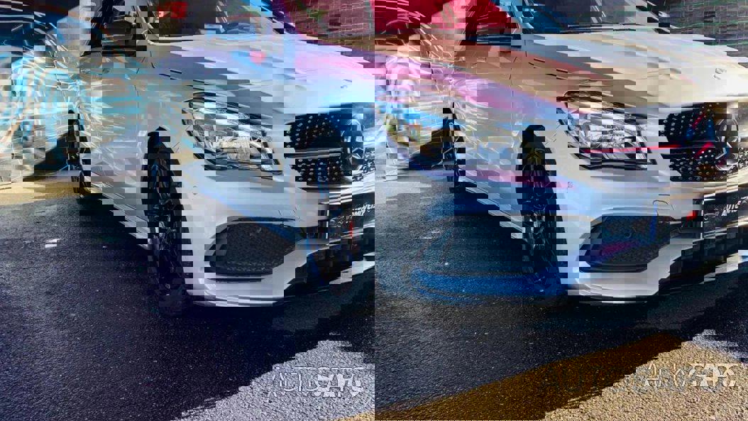 Mercedes-Benz Classe CLA de 2016