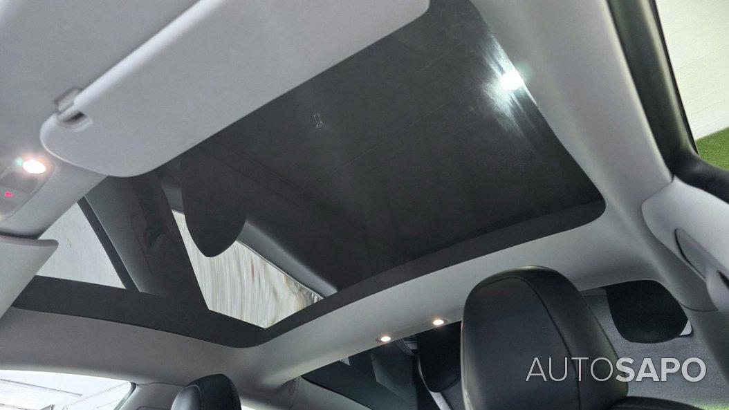 Tesla Model 3 de 2021