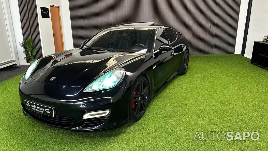 Porsche Panamera Turbo