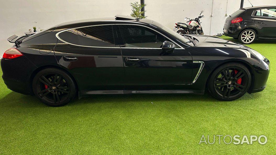 Porsche Panamera Turbo de 2010