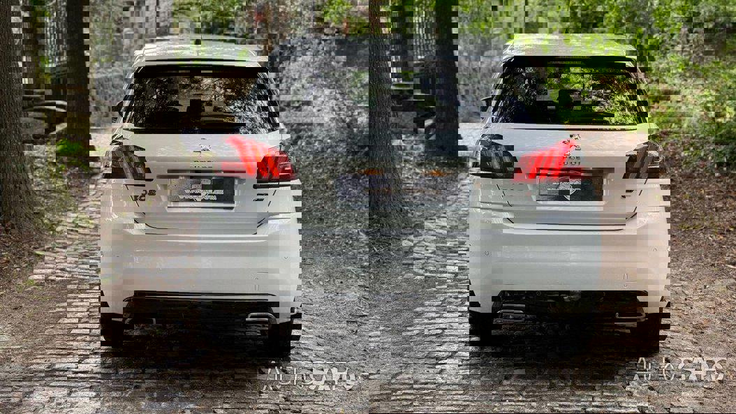 Peugeot 308 1.2 PureTech GT Line de 2021