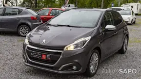 Peugeot 208 1.2 PureTech Style de 2018
