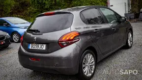 Peugeot 208 1.2 PureTech Style de 2018