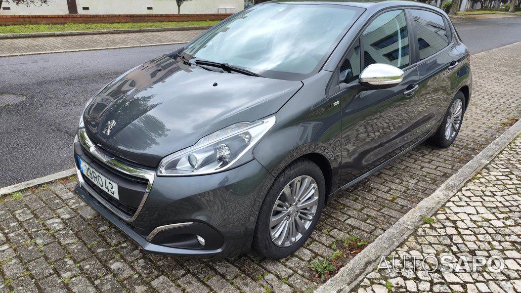Peugeot 208 1.2 PureTech Style de 2016