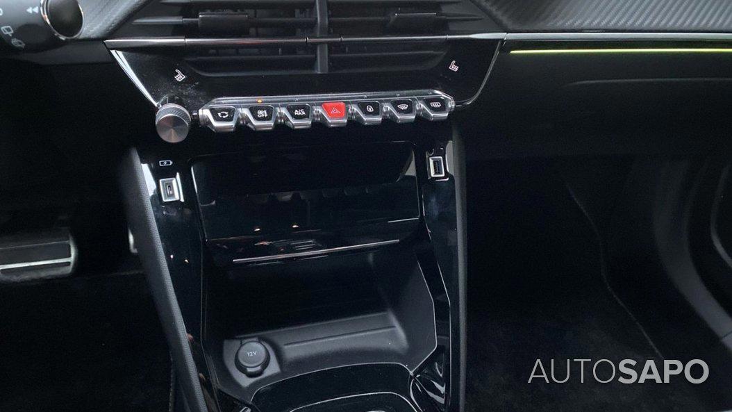 Peugeot e-2008 GT de 2023