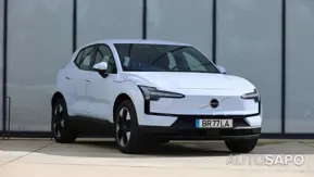 Volvo EX30 de 2025