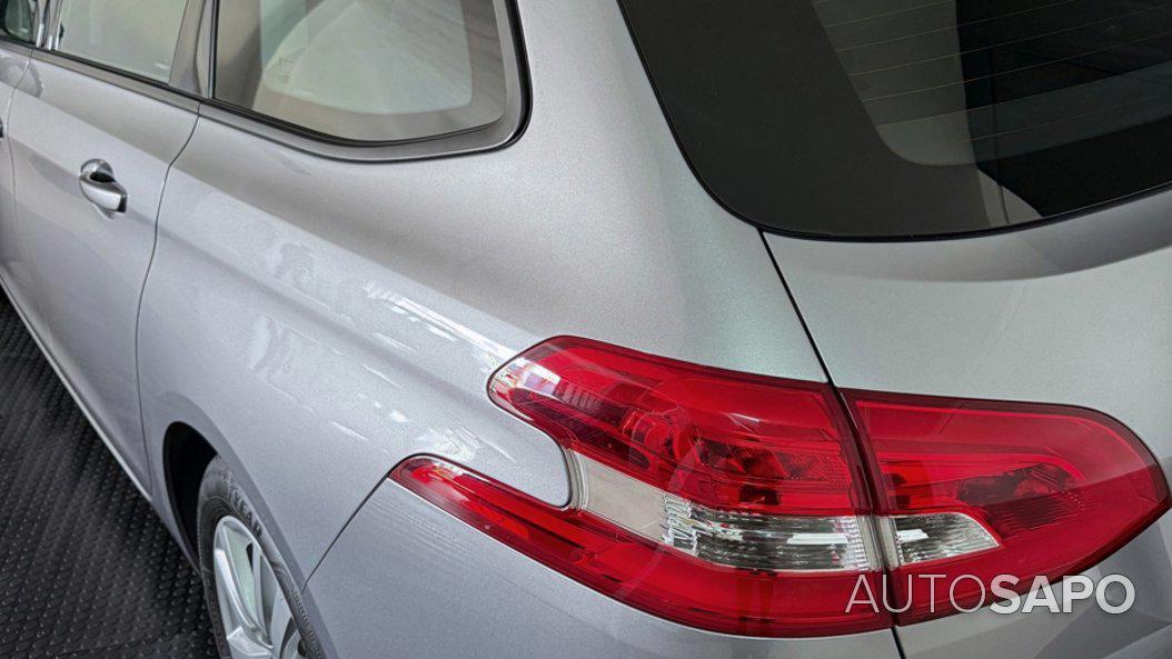 Peugeot 308 1.2 PureTech Active de 2019