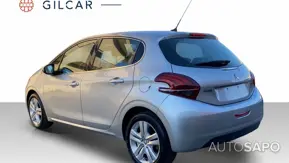 Peugeot 208 1.2 PureTech Allure de 2017