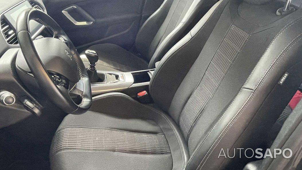 Peugeot 308 1.5 BlueHDi Allure Pack de 2020