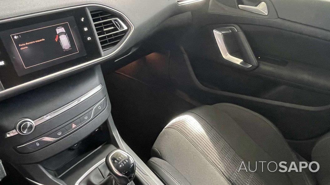 Peugeot 308 1.5 BlueHDi Allure Pack de 2020