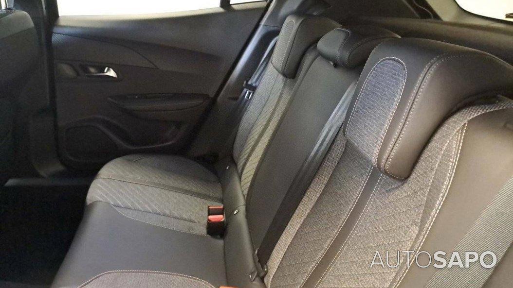 Peugeot 2008 1.2 PureTech Allure de 2024