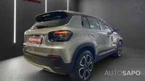 Jeep Avenger 1.2 GSE T3 Altitude de 2024
