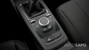 Audi Q2 30 TDI Design de 2020