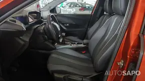 Peugeot 2008 1.2 PureTech Active de 2020