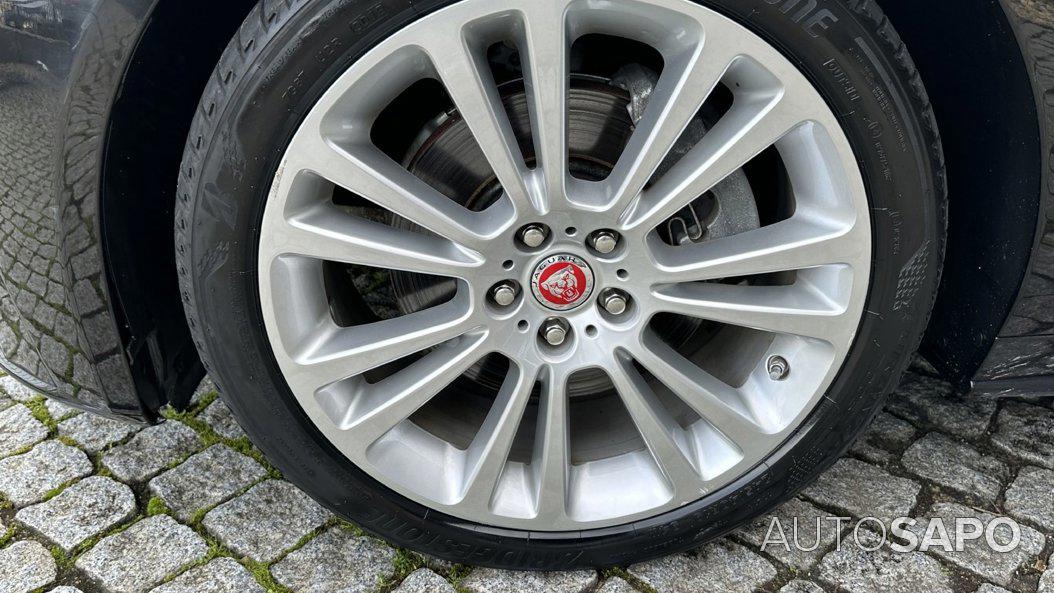 Jaguar XF 2.0 D R-Sport Aut. de 2017