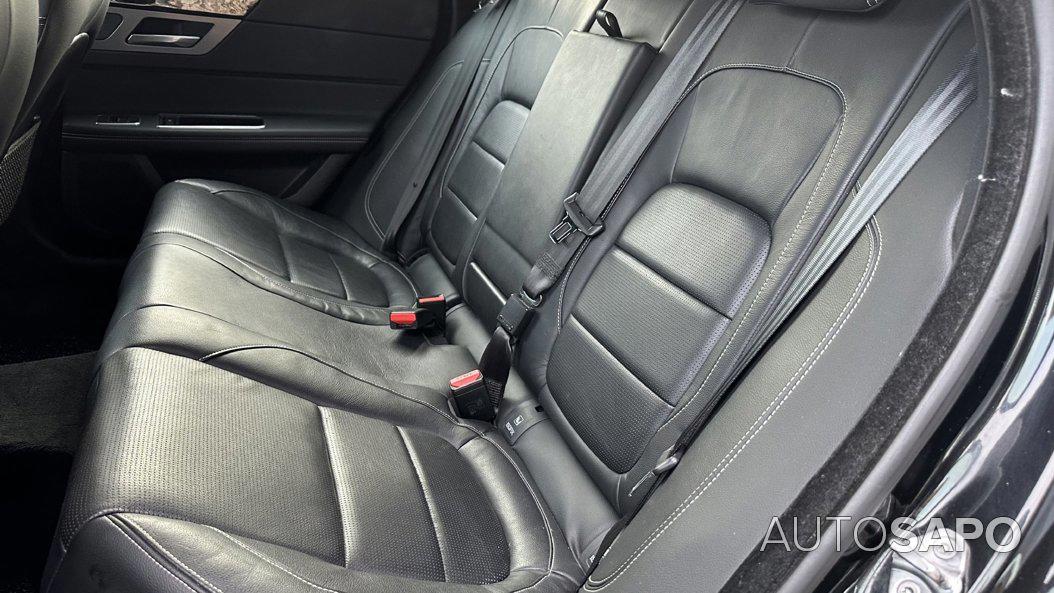 Jaguar XF 2.0 D R-Sport Aut. de 2017