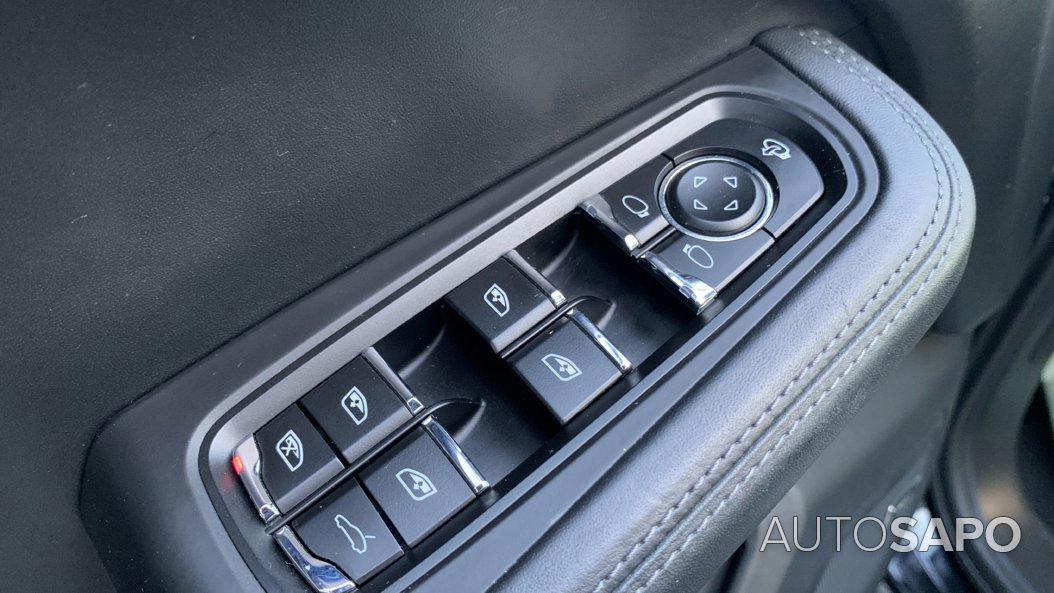 Porsche Macan Turbo de 2015