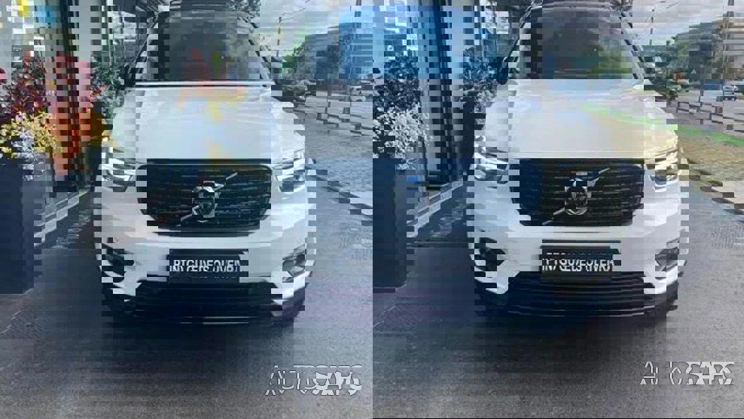 Volvo XC40 1.5 T4 PHEV R-Design de 2021