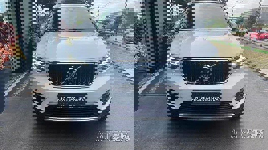 Volvo XC40 1.5 T2 R-Design de 2020