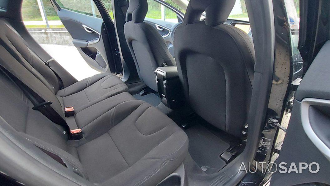 Volvo V40 2.0 D3 Momentum de 2018