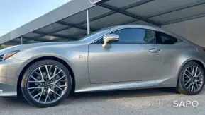 Lexus RC 300h F Sport + de 2017