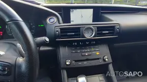 Lexus RC 300h F Sport + de 2017
