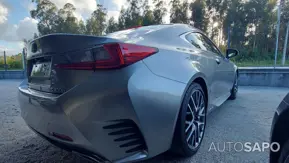 Lexus RC 300h F Sport + de 2017
