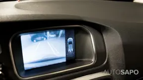 Volvo V40 Cross Country 1.6 D2 Momentum de 2013