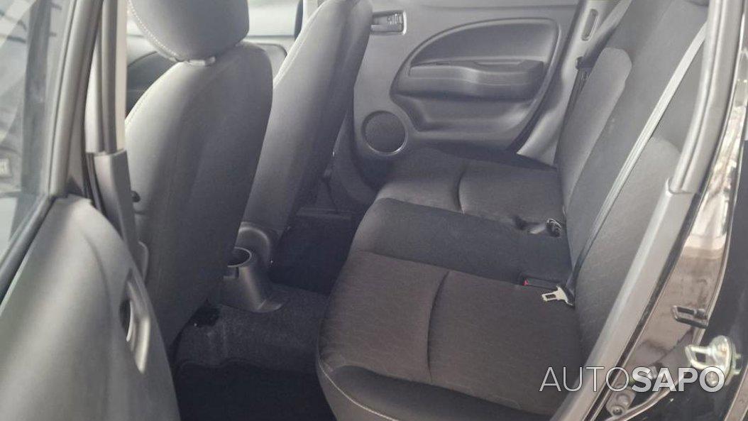 Mitsubishi Space Star 1.2 Intense Connect Edition de 2024