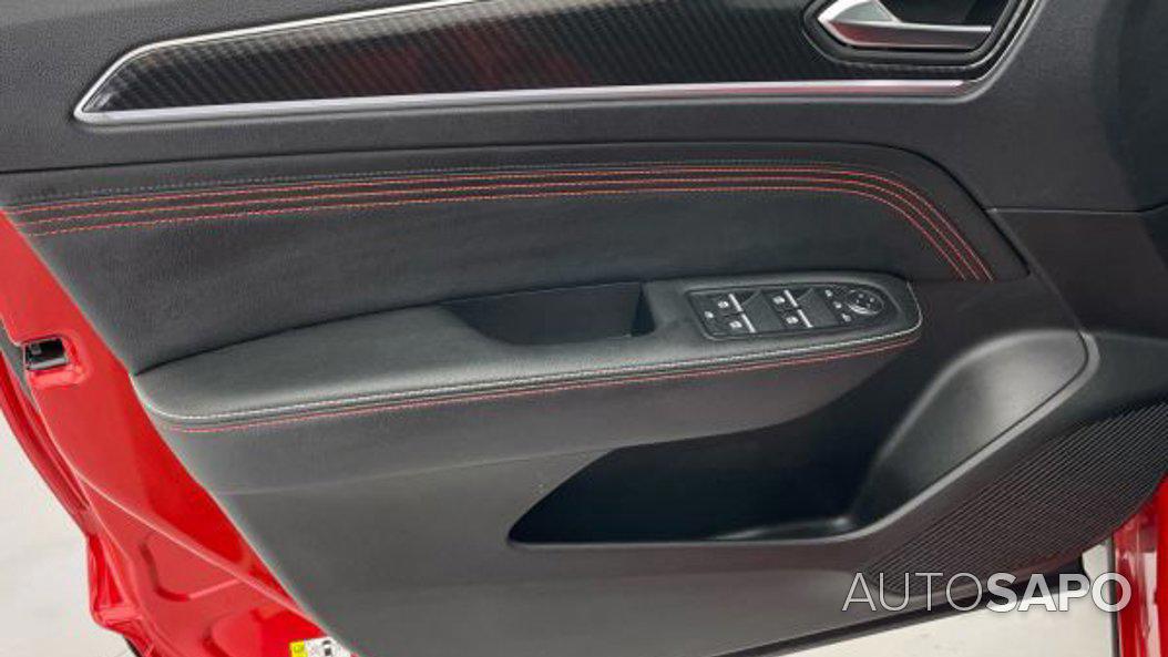 Renault Arkana 1.6 E-Tech Intens de 2023