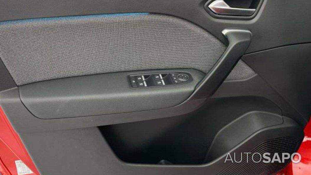 Renault Captur 1.0 TCe 100 Bi-Fuel techno de 2024