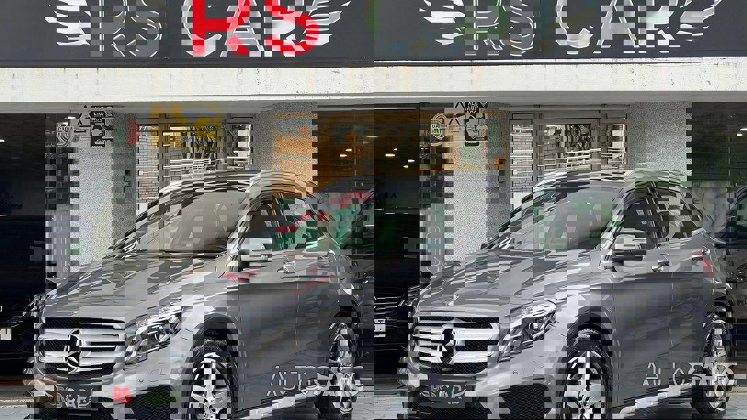Mercedes-Benz Classe GLA de 2016