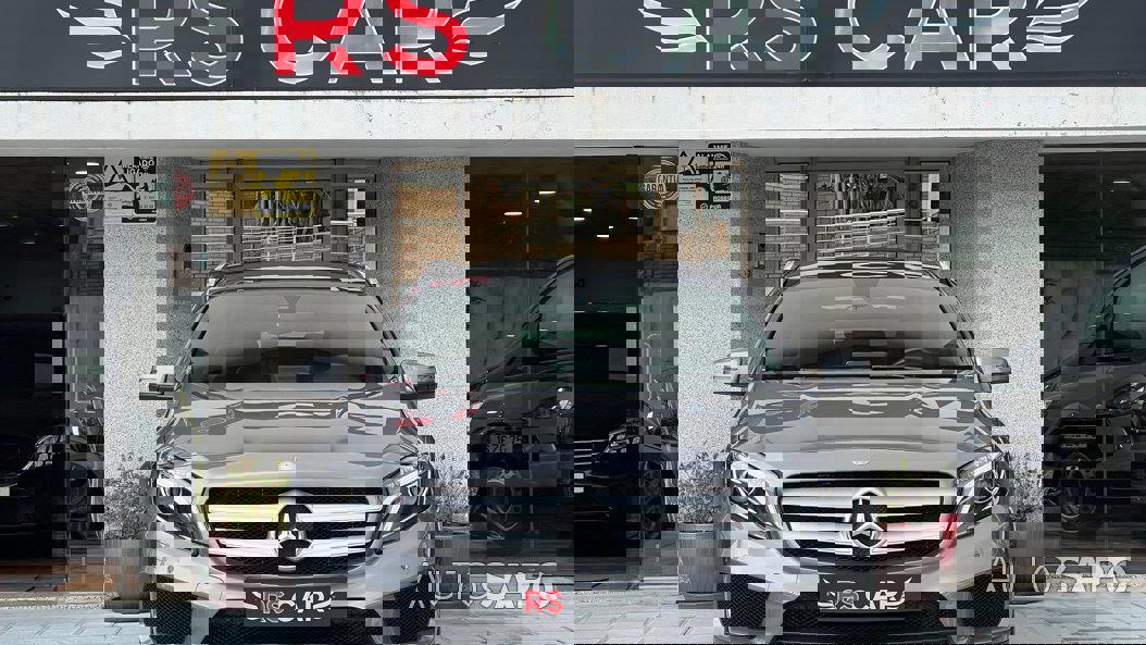 Mercedes-Benz Classe GLA de 2016