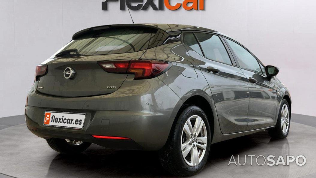 Opel Astra de 2017