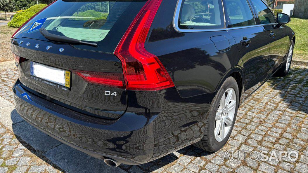 Volvo V90 2.0 D4 Momentum Plus Geartronic de 2018