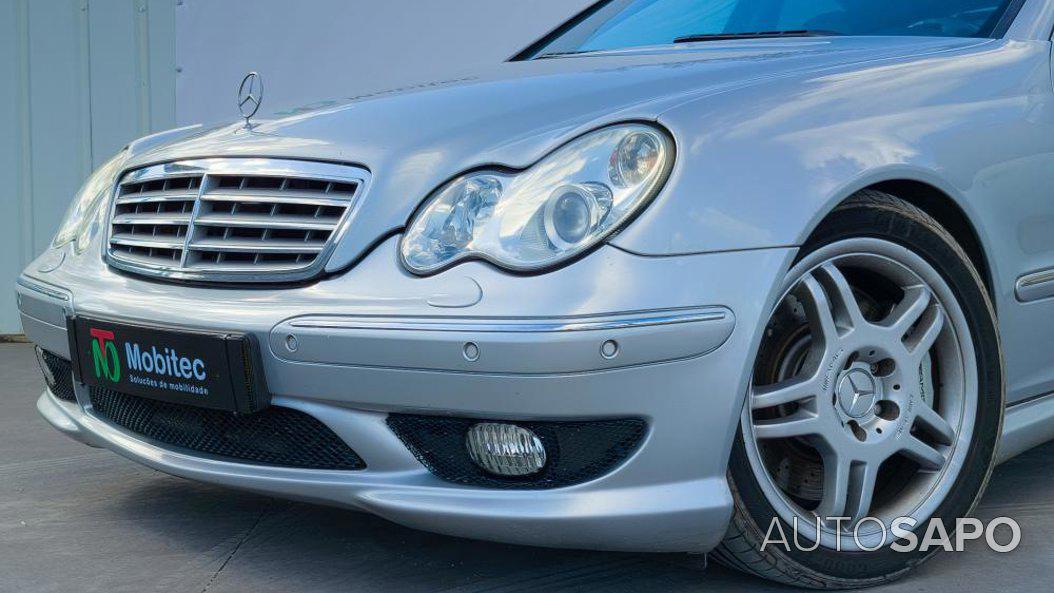Mercedes-Benz Classe C de 2004