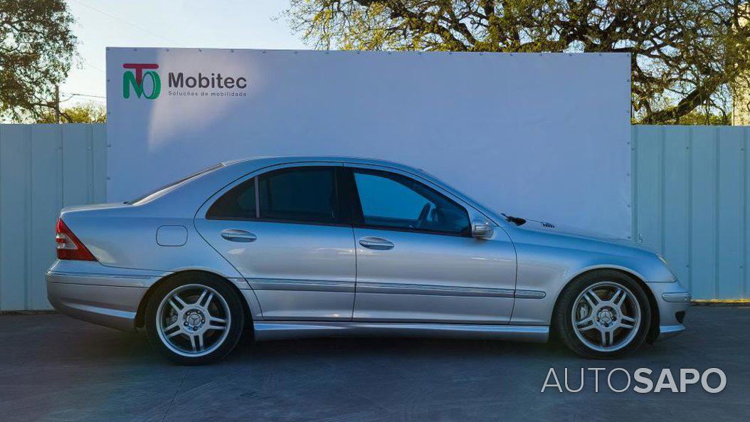 Mercedes-Benz Classe C de 2004