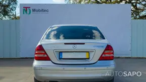Mercedes-Benz Classe C de 2004