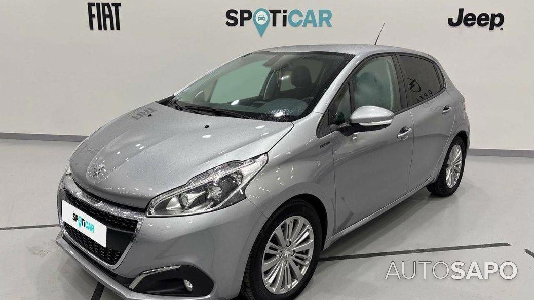 Peugeot 208 1.2 PureTech Life Signature de 2019