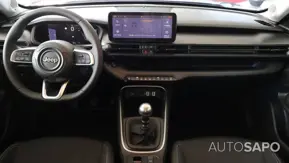 Jeep Avenger 1.2 GSE T3 Altitude de 2025