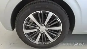 Peugeot 208 1.2 PureTech Allure de 2017