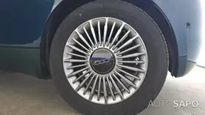 Fiat 500e 3+1 42 KWH de 2023